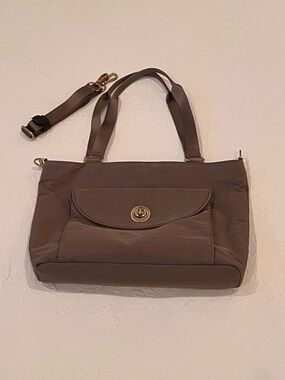 Baggallini La Paz Tote